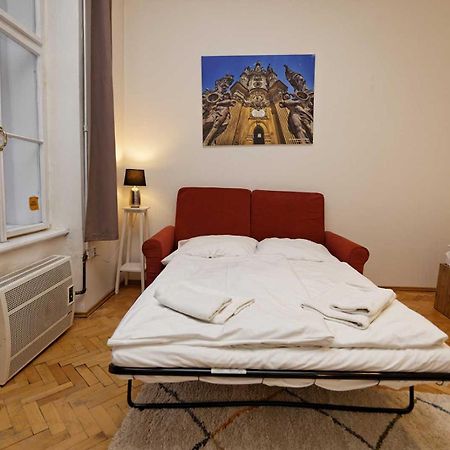 Peter'S Tower Apartments プラハ エクステリア 写真